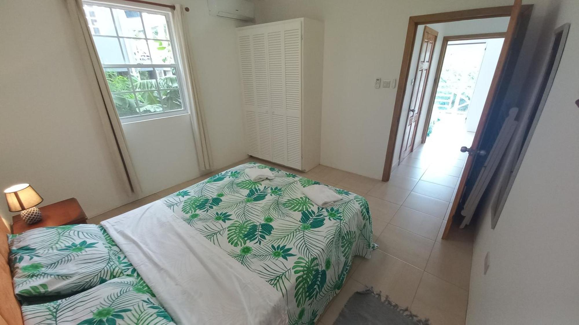 Kay Nou Apartments Грос Айлет Екстериор снимка